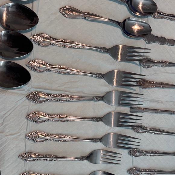 Classic Silver Flatware Set
